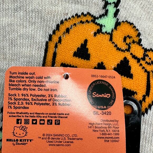 SANRIO HELLO KITTY Halloween Womens Ankle Socks Set of 3 Bats Pumpkin Mummy New - Picture 14 of 15